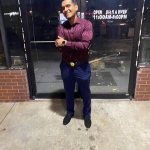 Meet your Posher, Diego